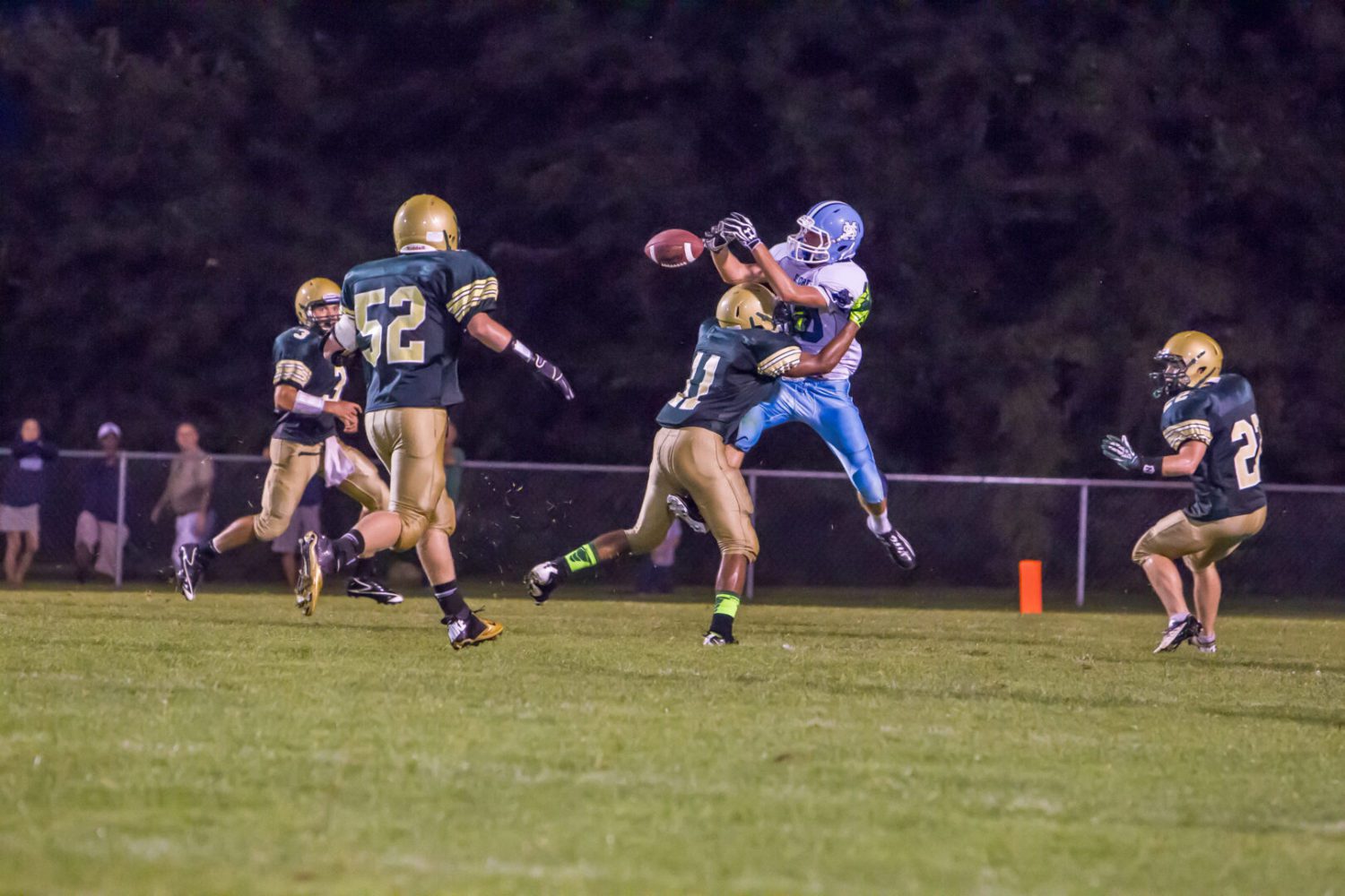 Mona Shores vs. Muskegon Catholic (Photo Gallery)