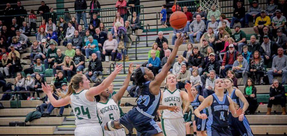 Mona Shores holds off Reeths-Puffer in girls hoops, creating a logjam atop the O-K Black