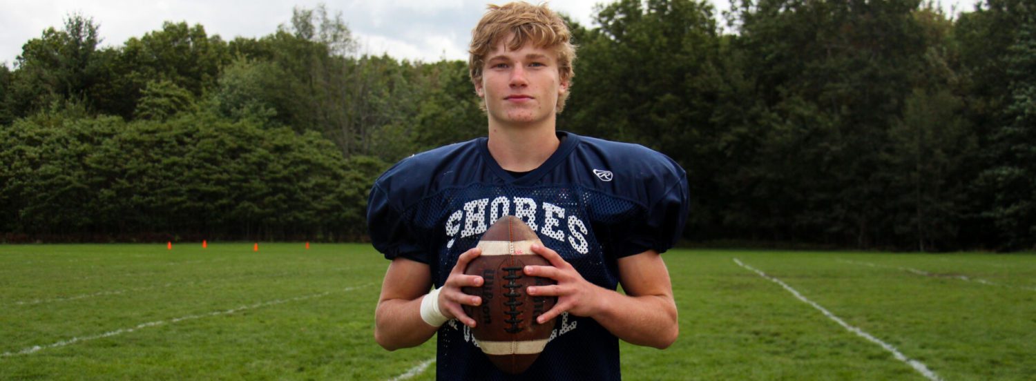 Mona Shores’ Robbins making most of opportunity to run the Sailor offense