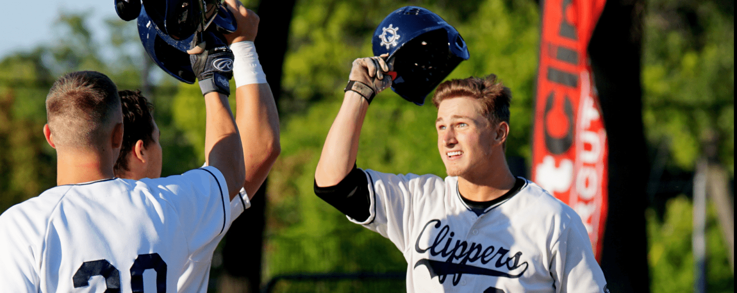 Muskegon Clippers put a dent in Loggers’ playoff hopes with a 9-6 victory