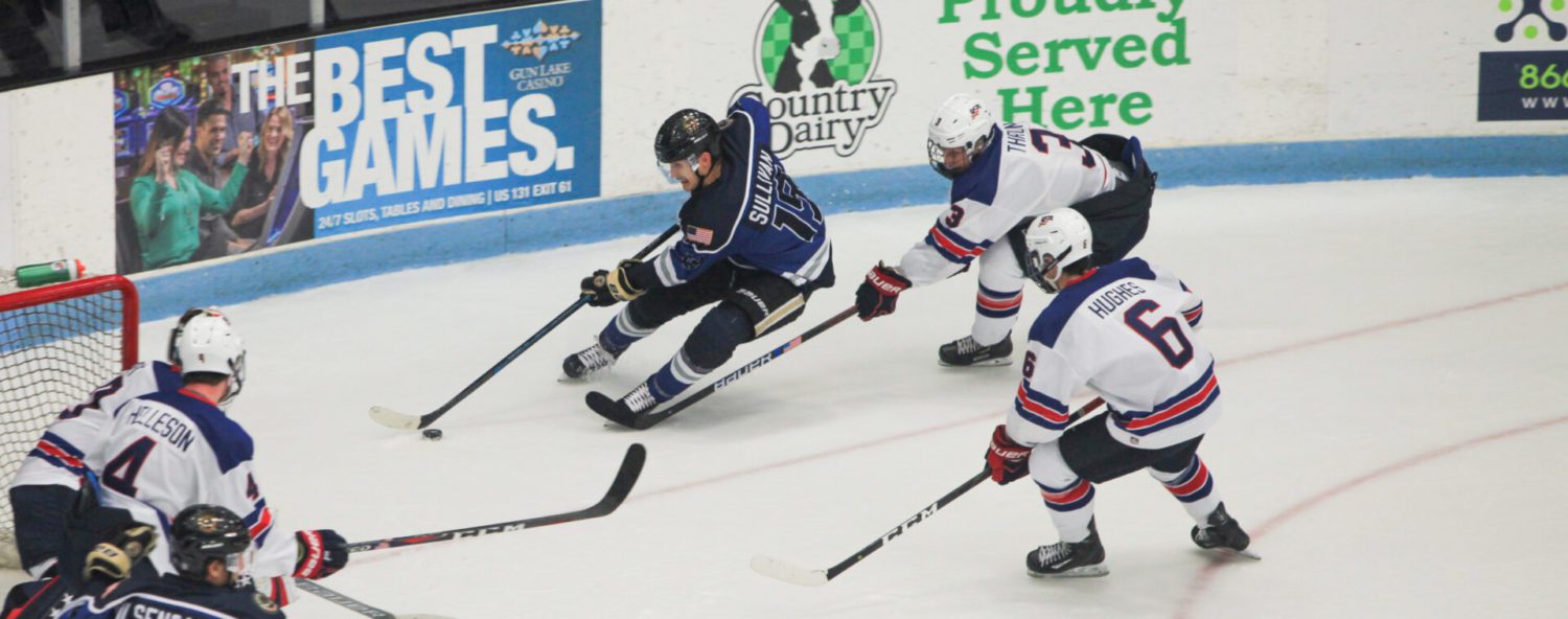 Lumberjacks suffer first loss of the season, fall to Under-18 squad 8-3