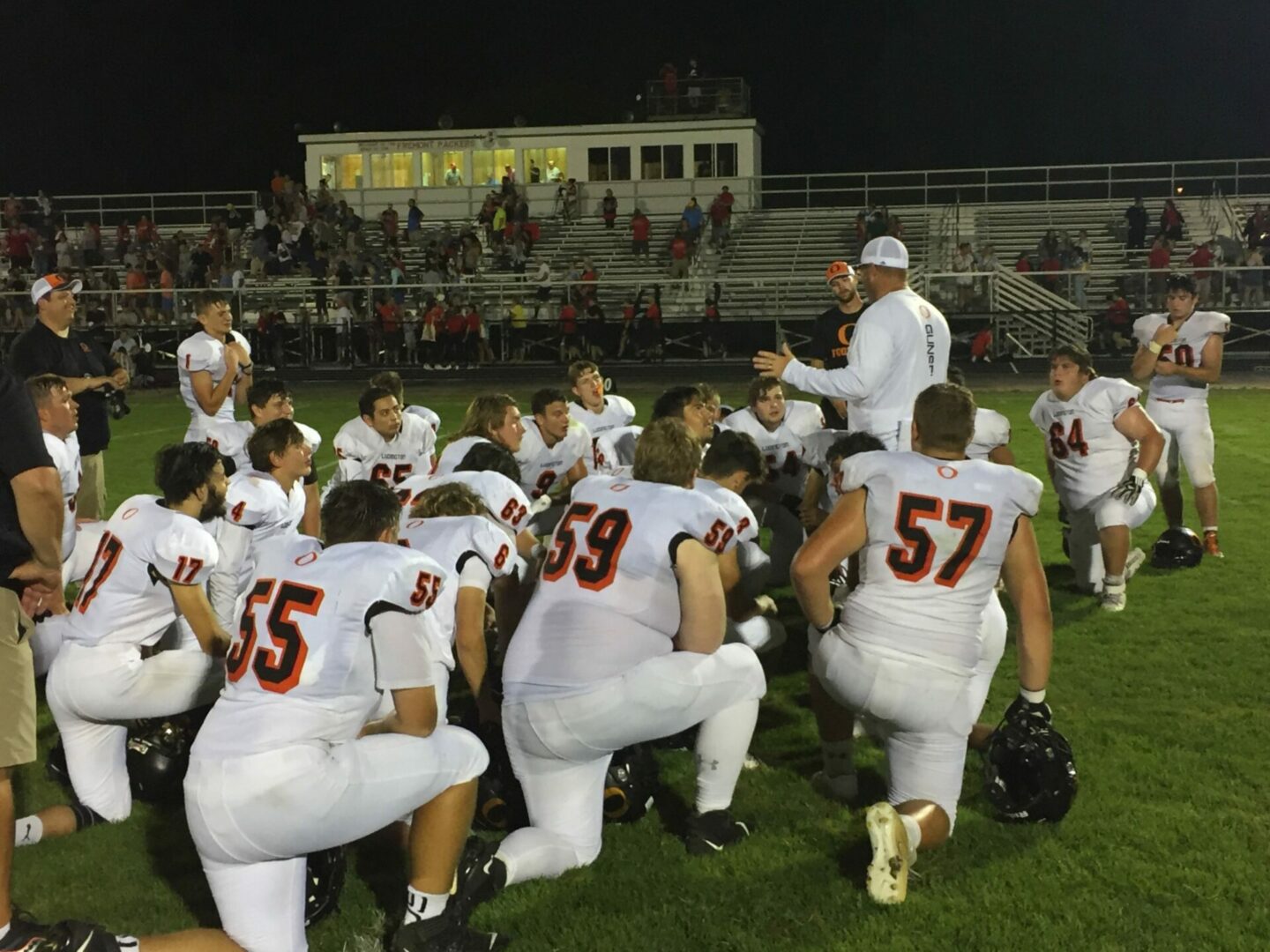 Ludington uses Packer turnovers in Week-1 road win in Fremont