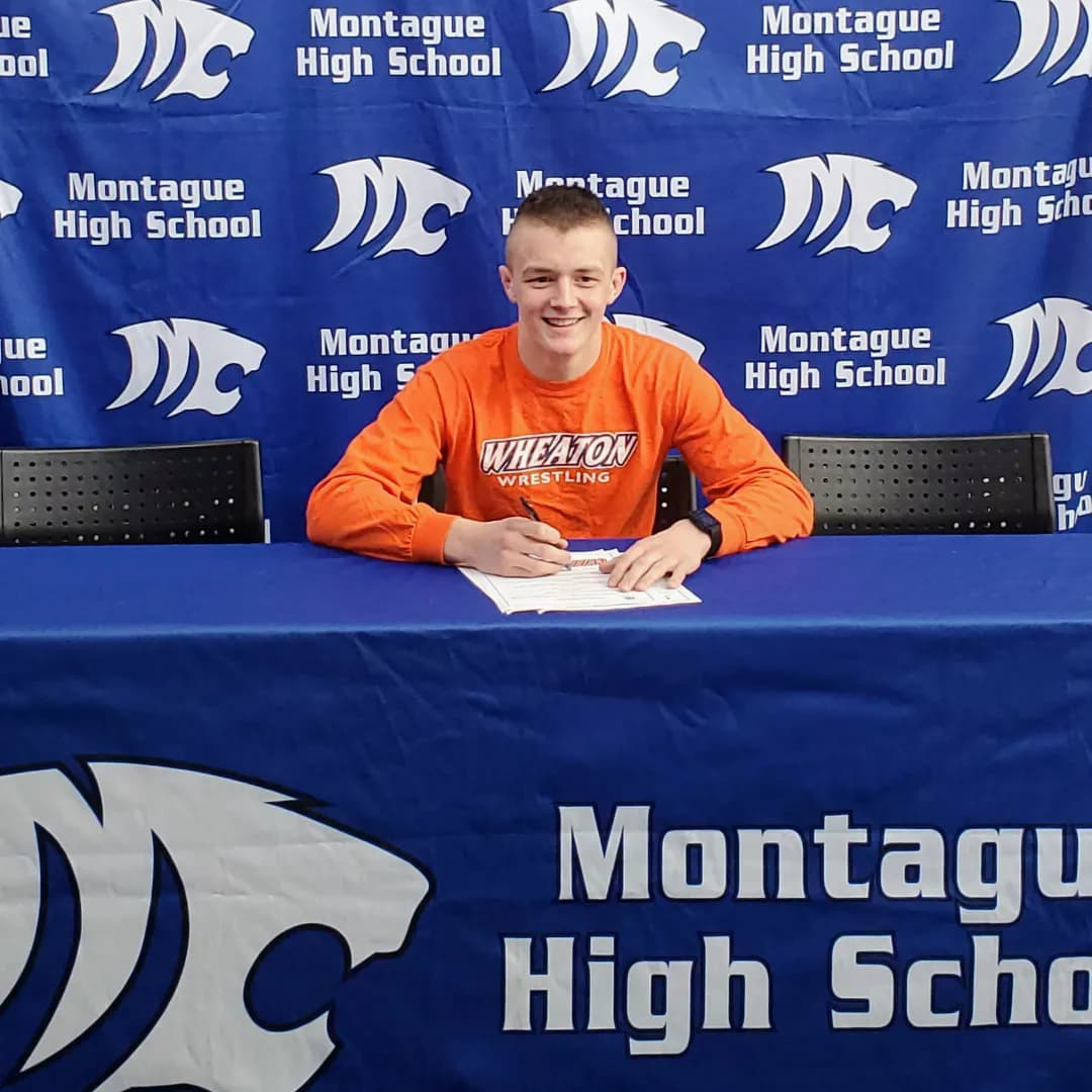 Montague’s Cale Coppess signed to wrestle at Wheaton College