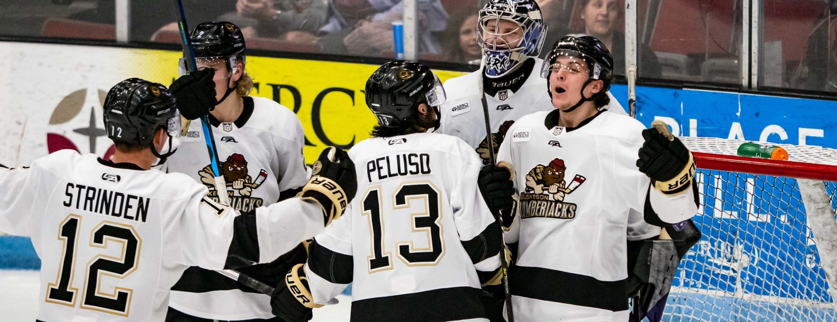 Lumberjacks stay hot in Clark Cup Playoffs, open Eastern Conference Finals with win over Madison