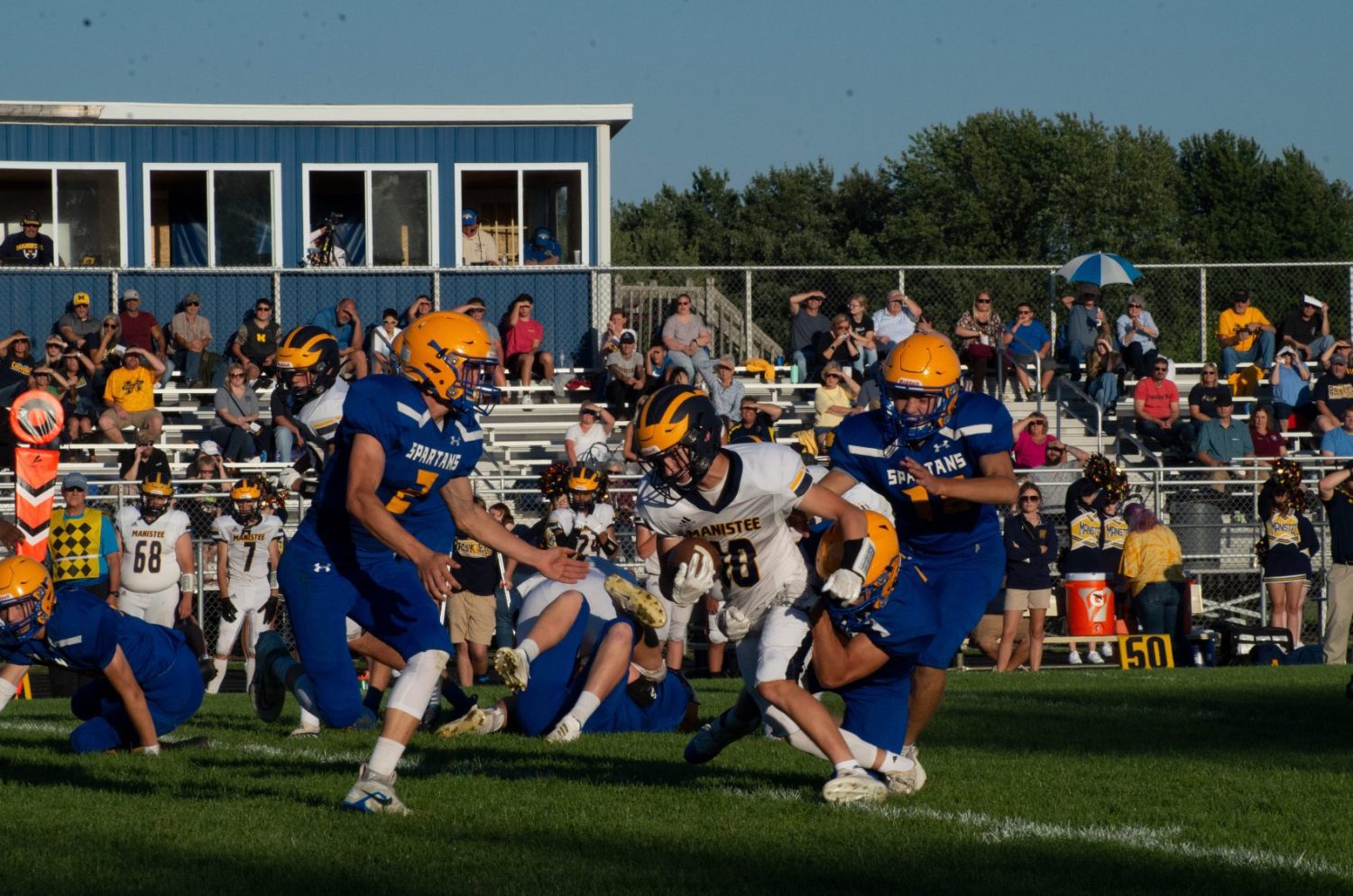 Manistee cruises past Mason County Central, 27-6