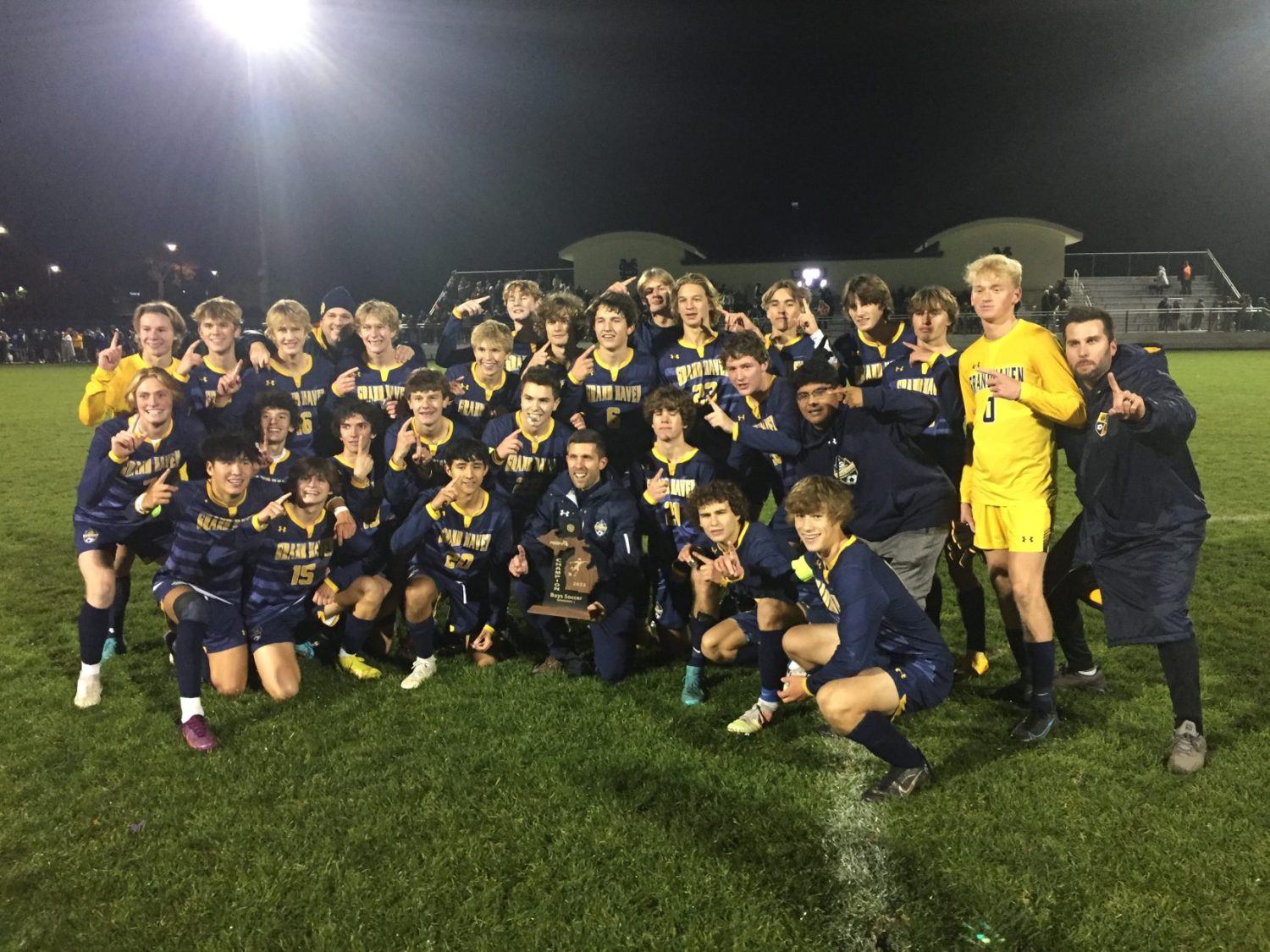 Grand Haven escapes with Division 1 district soccer title over shorthanded Mona Shores