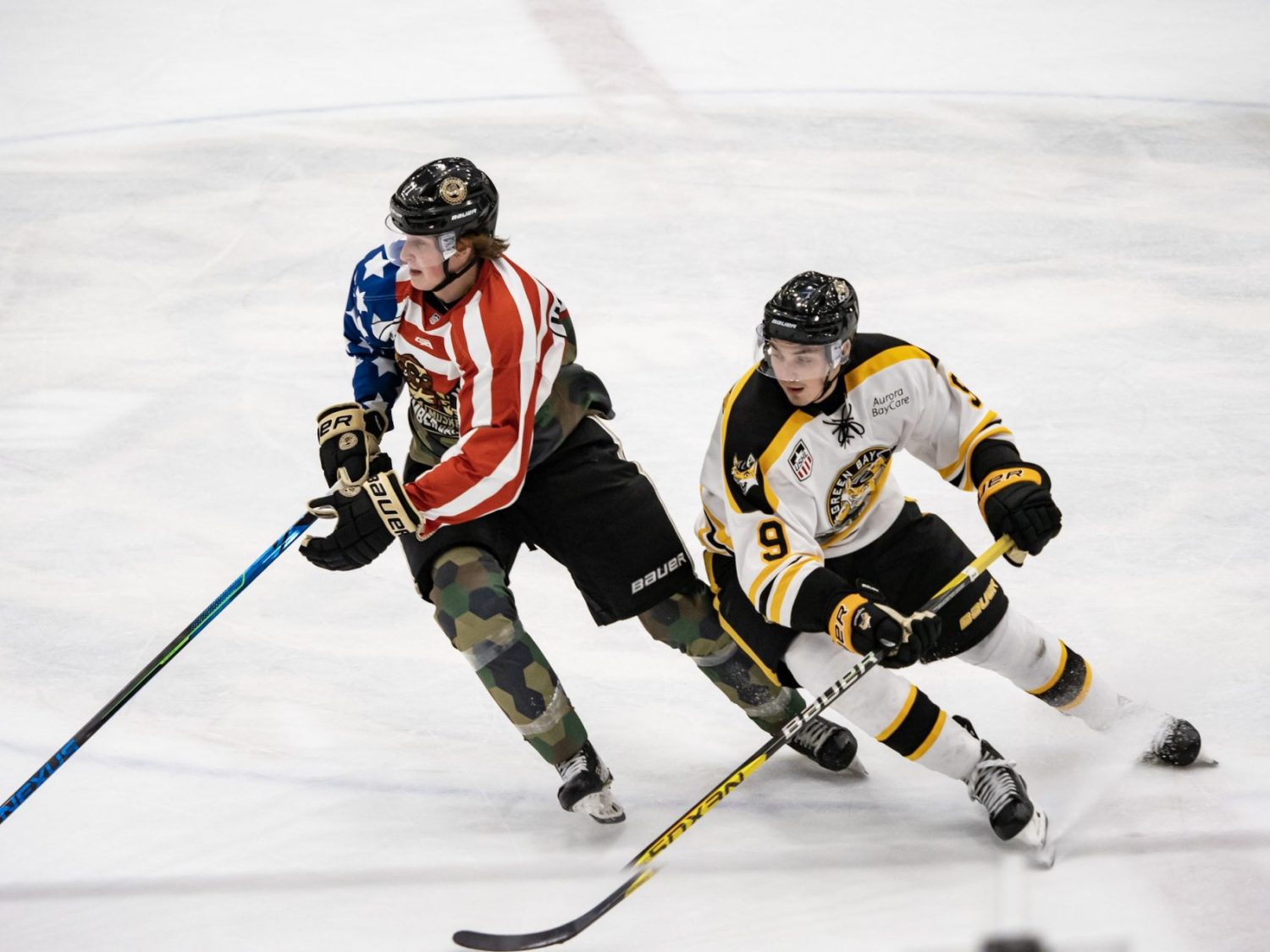 Lumberjacks come back against Green Bay in 3-2 win at Trinity Health Arena