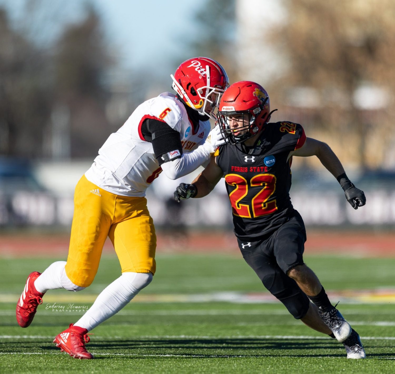 Brady Rose scores a key touchdown in Ferris State victory over Pittsburgh State