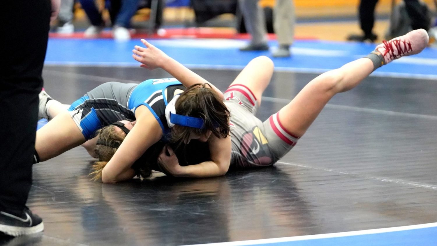 Montague wrestlers sweep Mason County Central and Orchard View