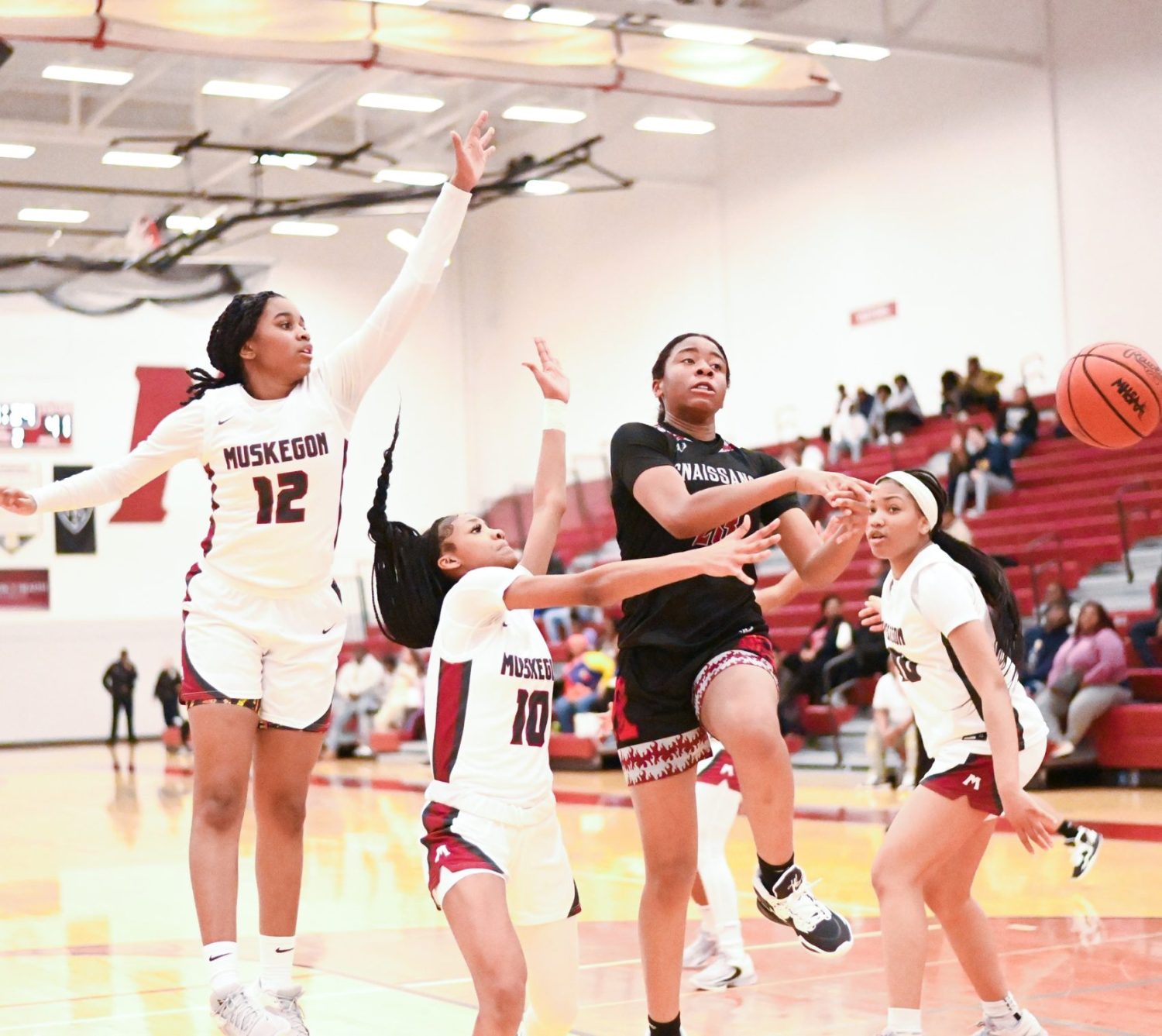 Muskegon girls fall to highly ranked Detroit Renaissance