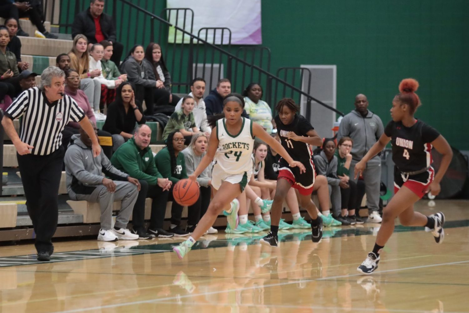 Reeths-Puffer routs GR Union in OK-Green hoops action