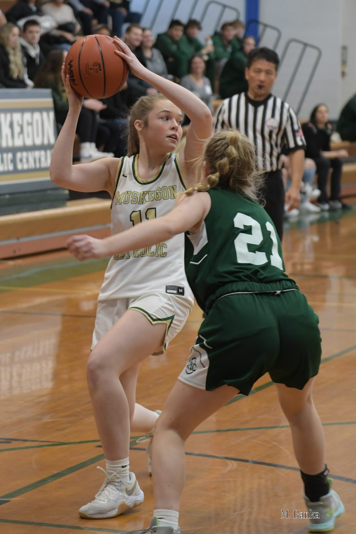 Strong second quarter propels Western Michigan Christian’s girls over rival Muskegon Catholic