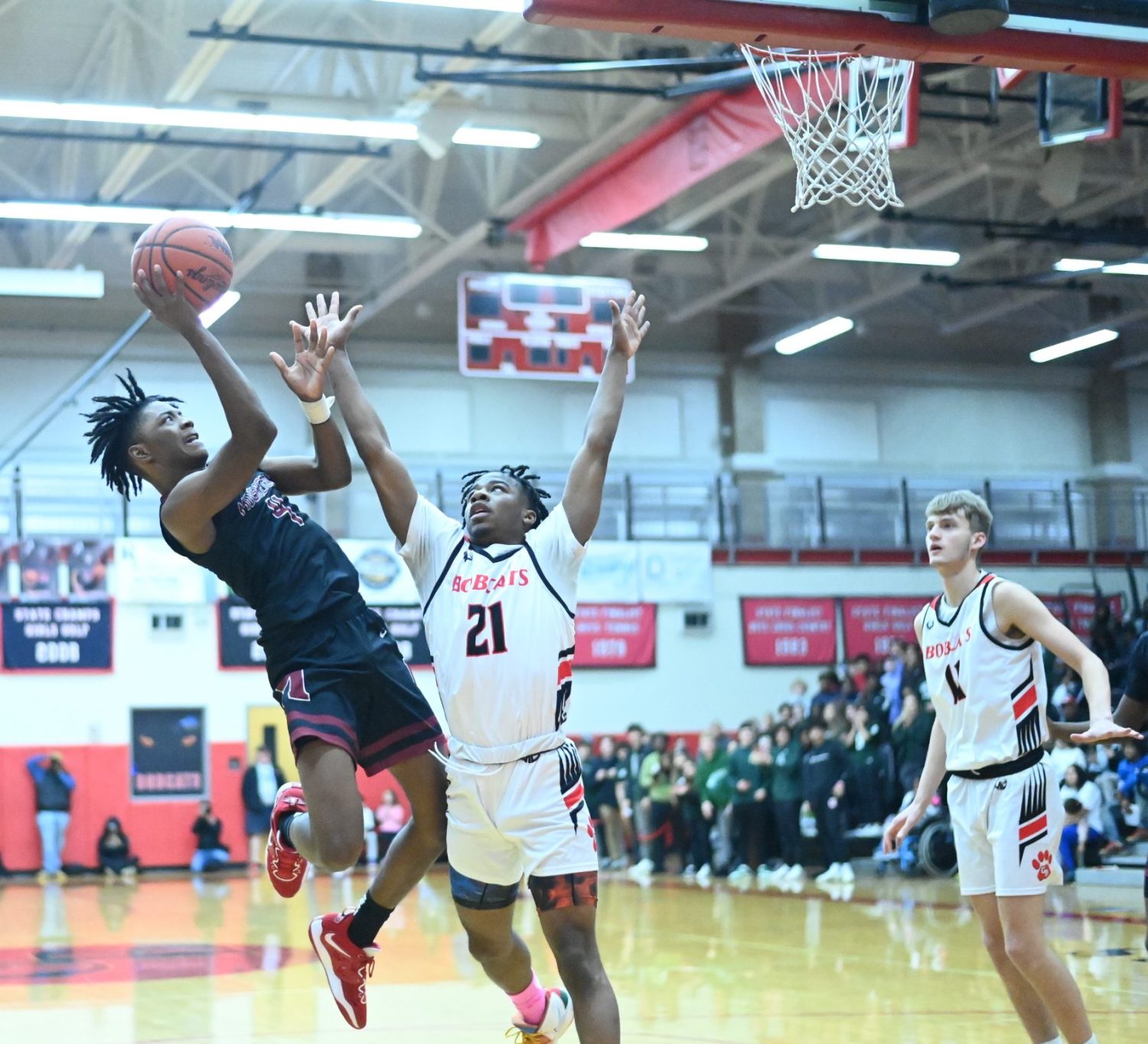 Muskegon Big Reds fall to Grand Blanc in Saturday hoops action