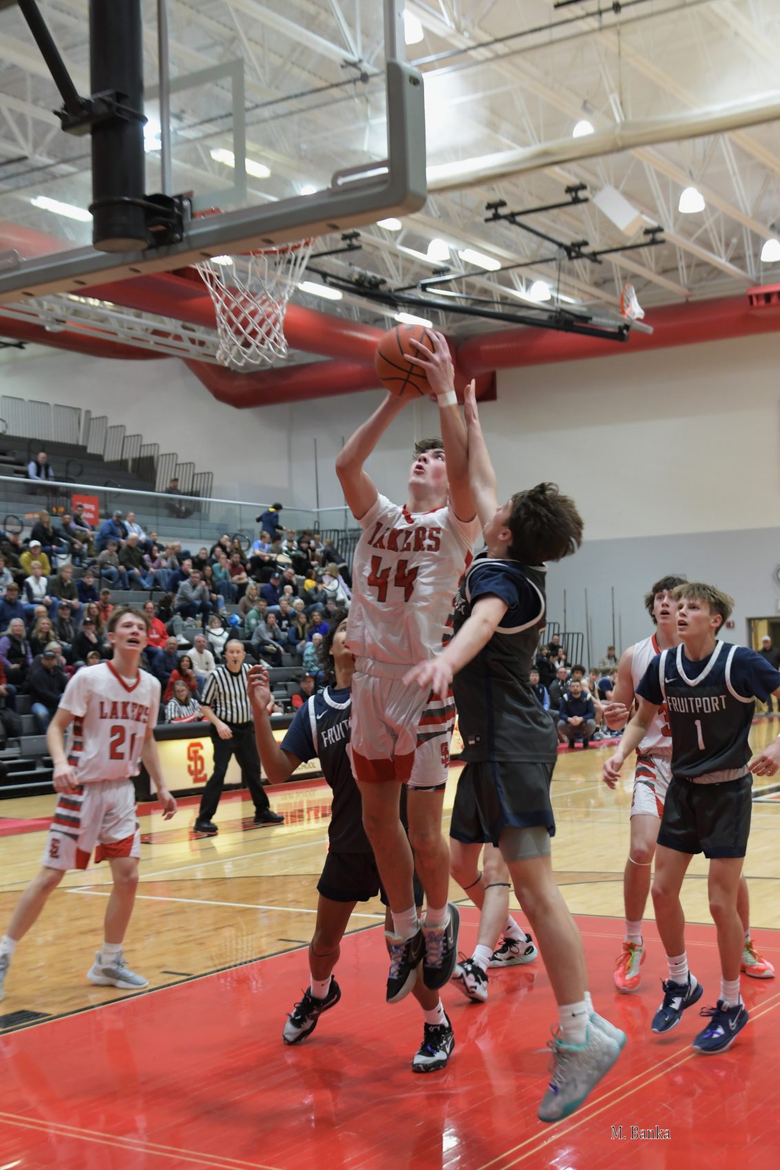 Fast start the key in Spring Lake’s victory over Fruitport in boys basketball