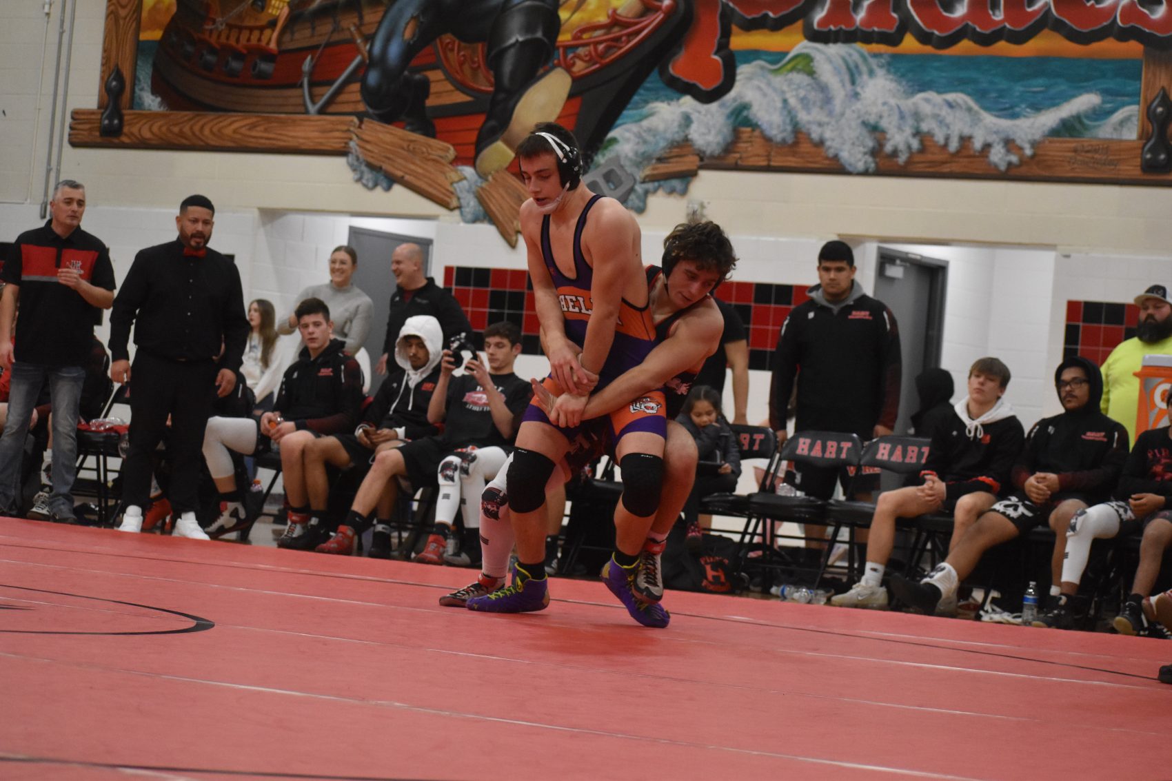 Thomas’ wrestling grit carries him to 100-victory milestone