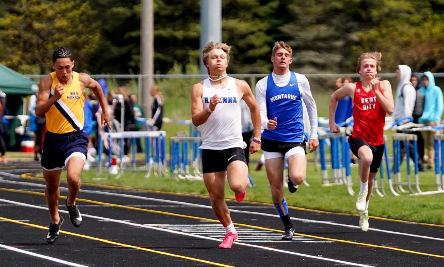 Montague boys win Division 3 regional track championship