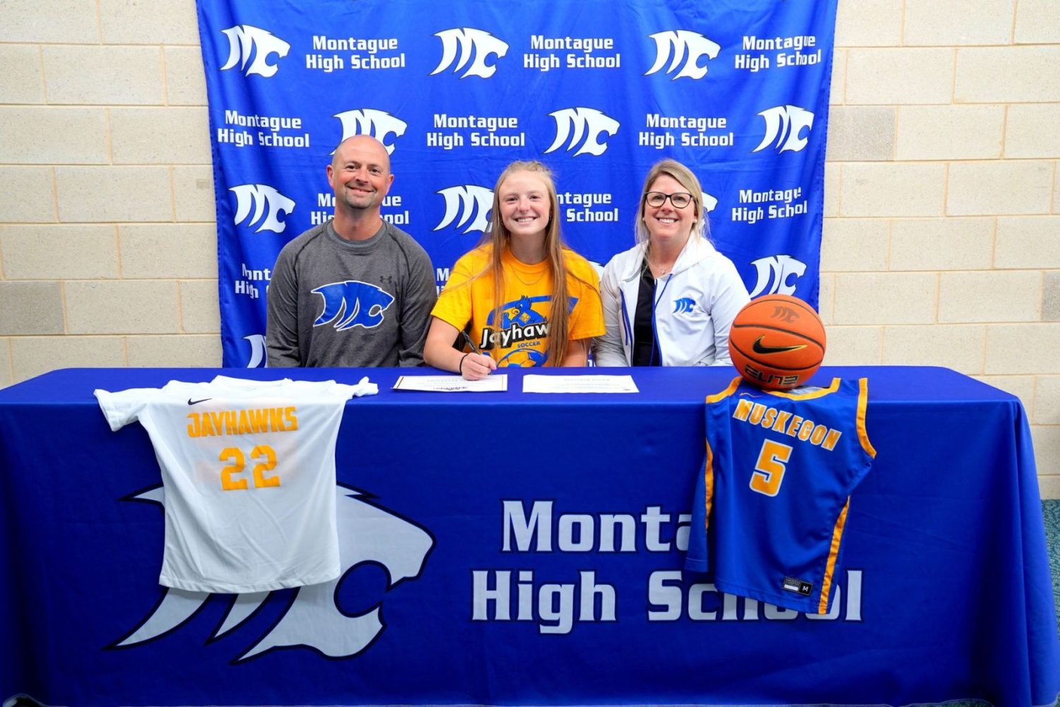 Emma Peterson taking her soccer, basketball skills to Muskegon Community College