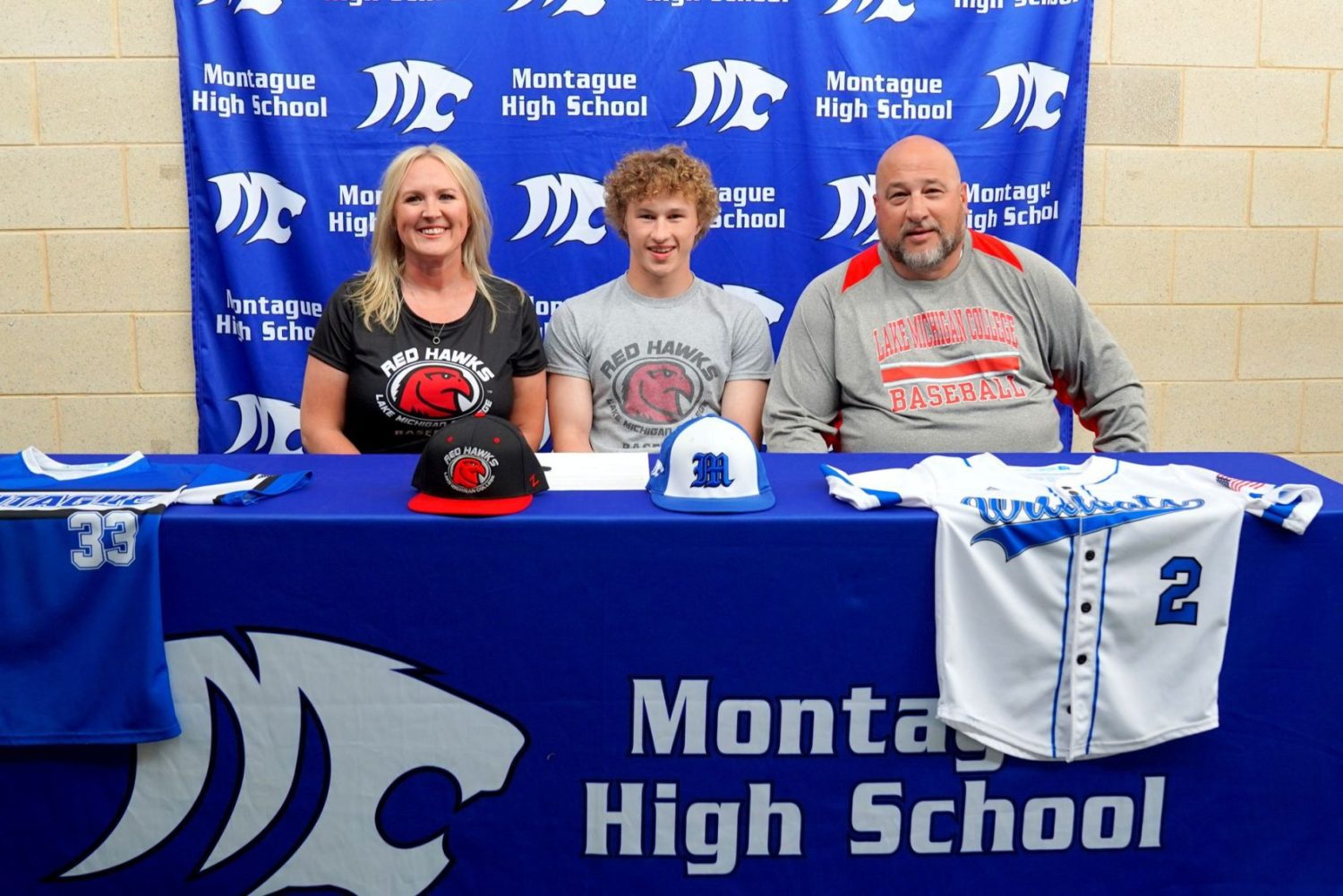 Montague’s Nick Moss signs with Lake Michigan College for baseball