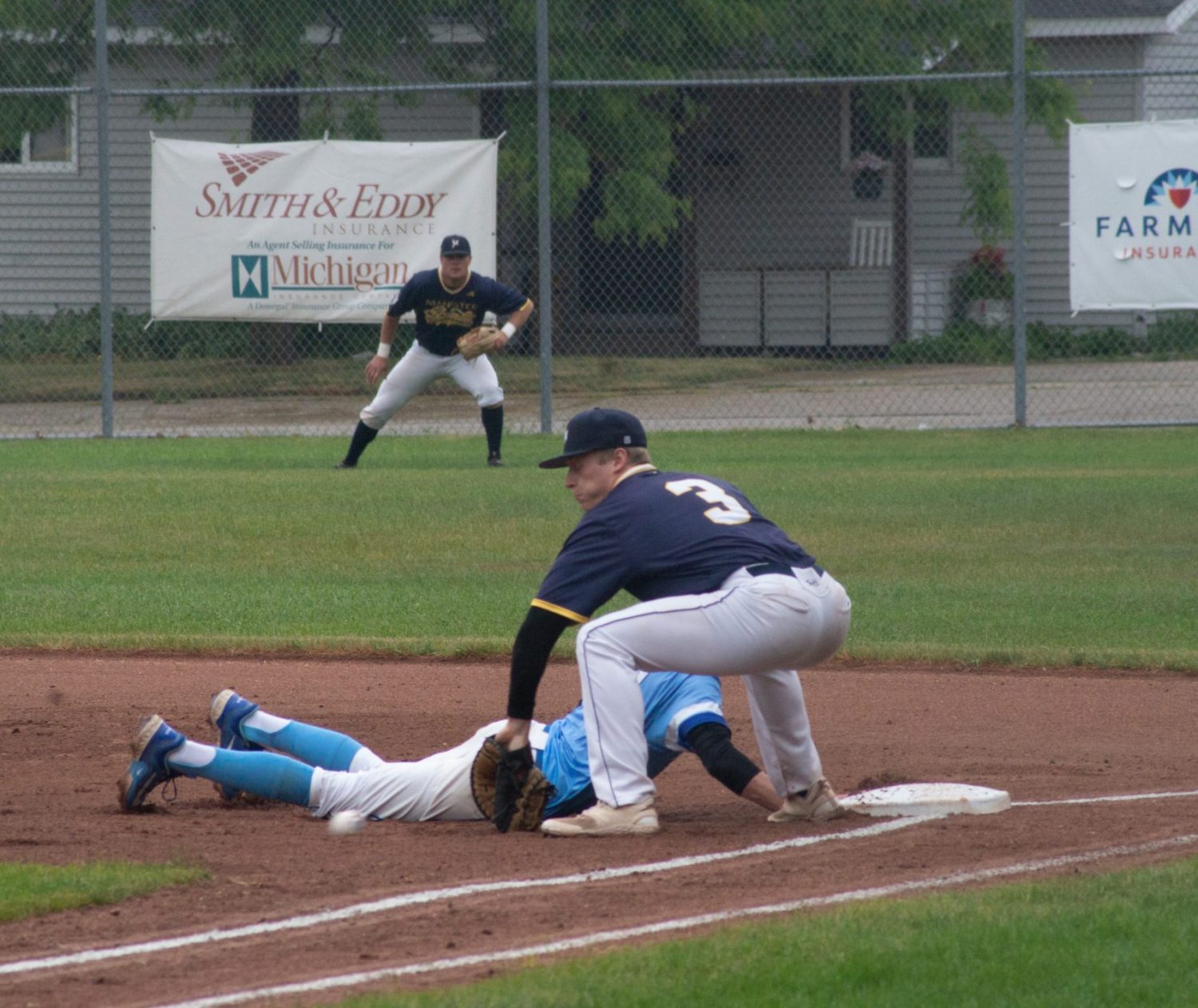 Manistee Saints even their record with a home sweep over South Bend