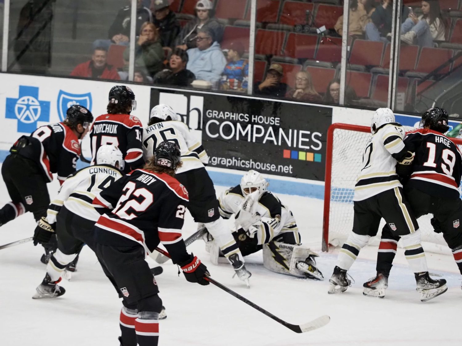 High-powered offense carries Muskegon Lumberjacks to rout of Chicago Steel