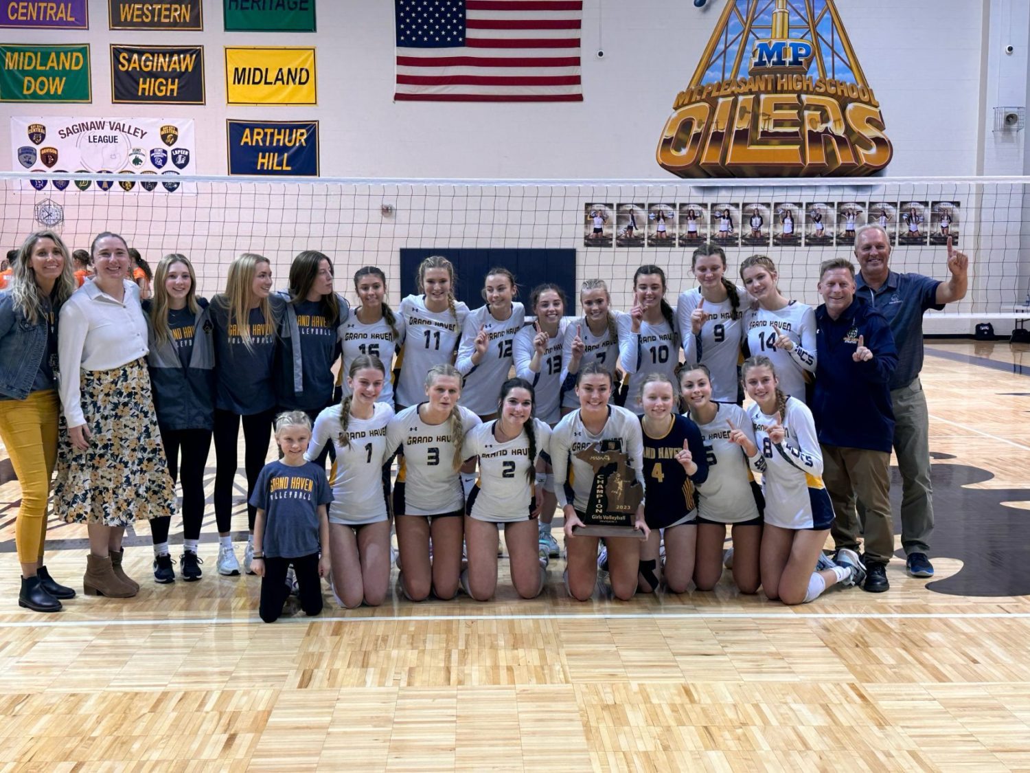 Grand Haven punches ticket to Division 1 volleyball quarterfinals