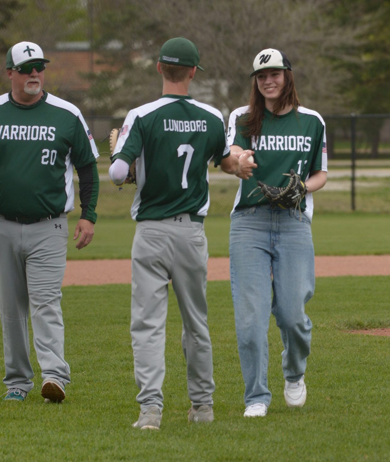 Western Michigan Christian baseball honors fallen teammate, Matthew