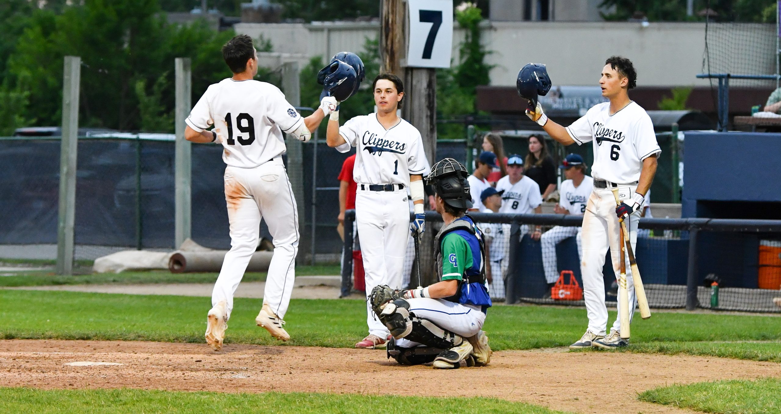 Muskegon Clippers ‘walk’ to victory over Grand Lake Mariners, 13-3